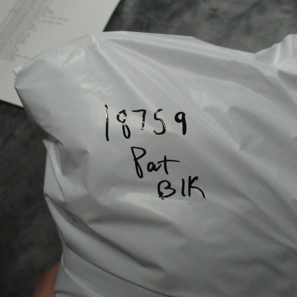 Patagonia Arbor Day Pack 20L One Size Black Water Resistant Adjustable Hike LOGO - Picture 12 of 12